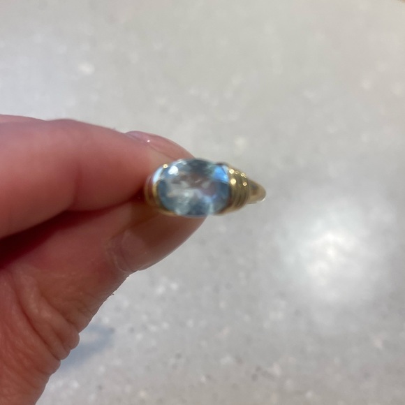 Mejuri Aquamarine Heirloom Ring - Picture 2 of 6